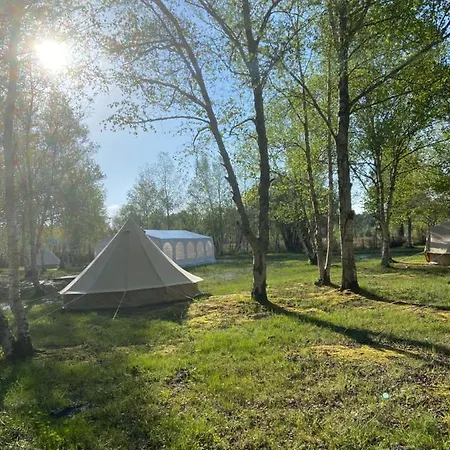 Campsite Le Repere Du Pin Sec - Glamping & Surfcamp Naujac-sur-Mer