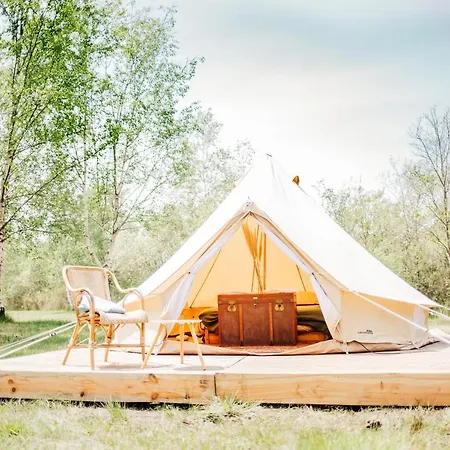 Campingplatz Le Repere Du Pin Sec - Glamping & Surfcamp Naujac-sur-Mer