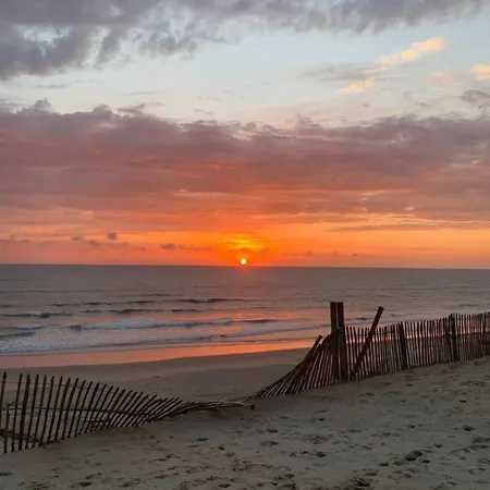 Le Repere Du Pin Sec - Glamping & Surfcamp Naujac-sur-Mer