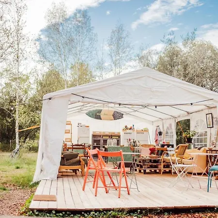 Le Repere Du Pin Sec - Glamping & Surfcamp Campsite Naujac-sur-Mer