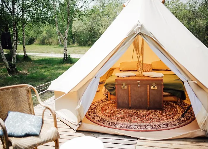Le Repere Du Pin Sec - Glamping & Surfcamp Campingplatz