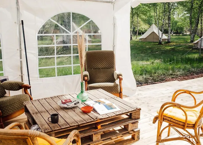 Le Repere Du Pin Sec - Glamping & Surfcamp Campingplatz *